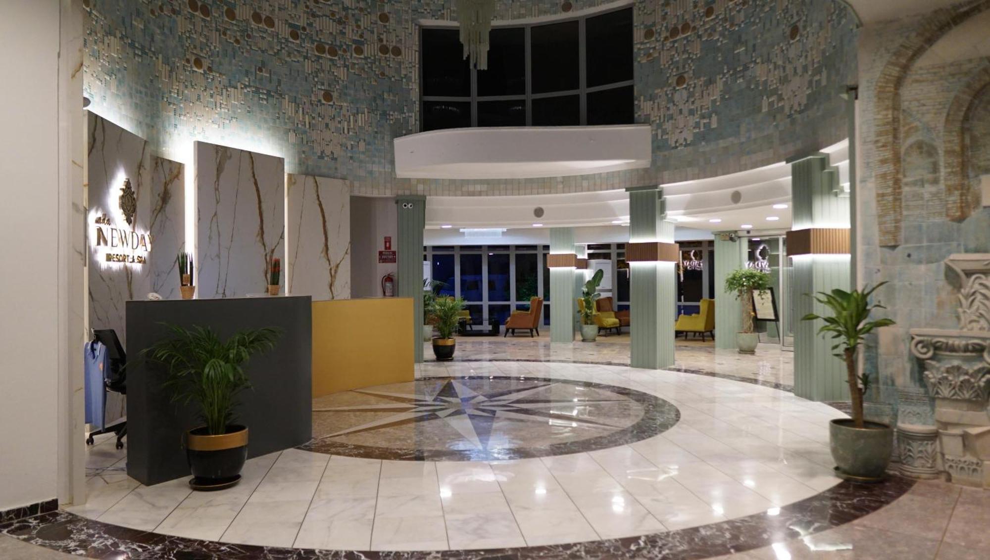 Ada Newday Resort Hotel Kusadasi Exterior photo